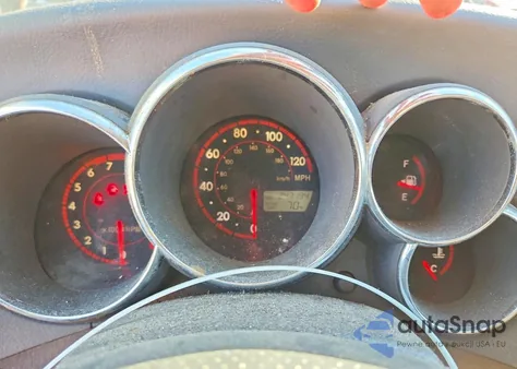 2005 Pontiac Vibe z USA, uszkodzony, nr VIN 5Y2SL63835Z457568